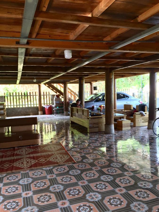 Homestay Hoang Vu Хазянг Екстер'єр фото