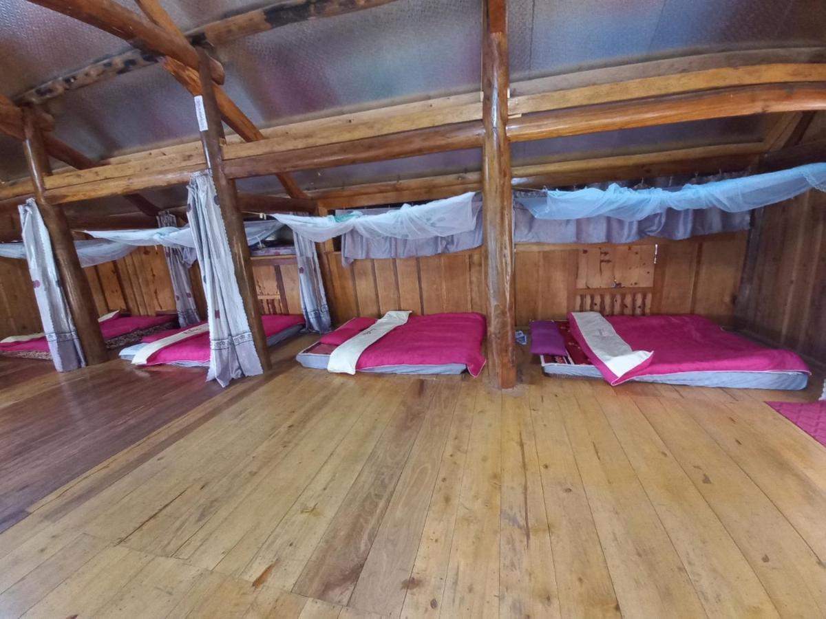 Homestay Hoang Vu Хазянг Екстер'єр фото