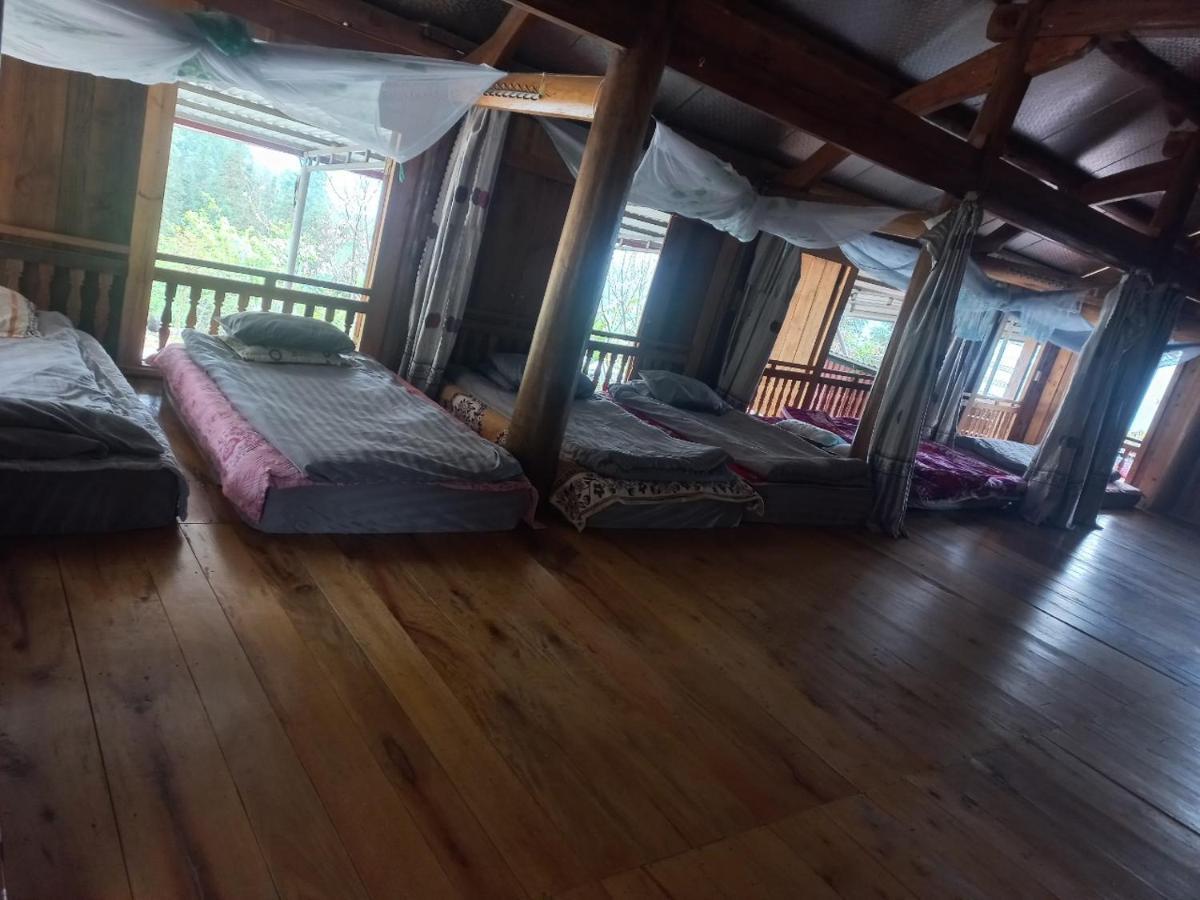 Homestay Hoang Vu Хазянг Екстер'єр фото